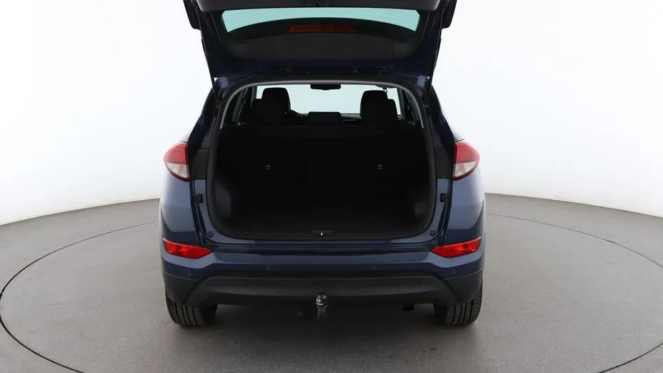 HYUNDAI Tucson -