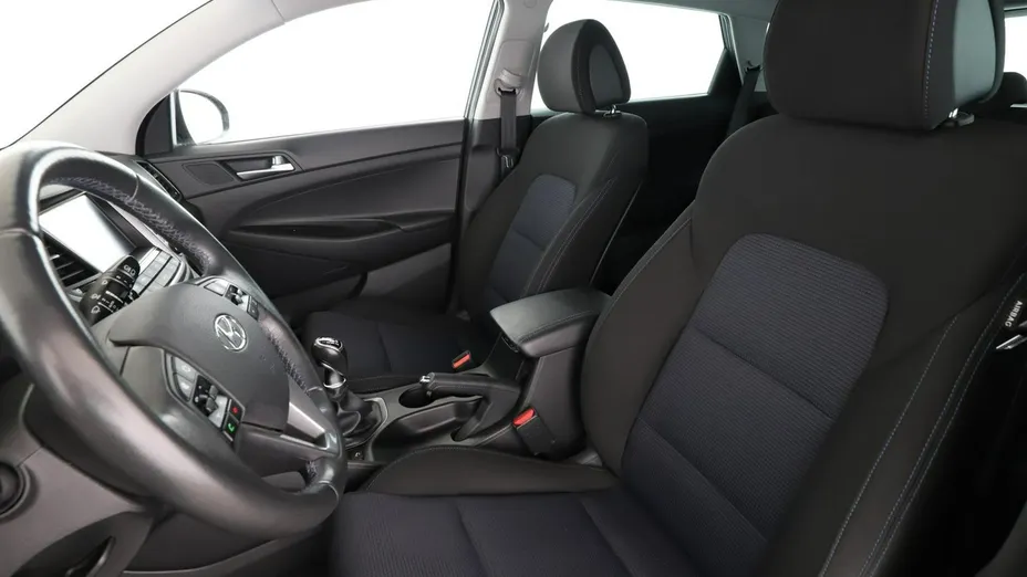 HYUNDAI Tucson -
