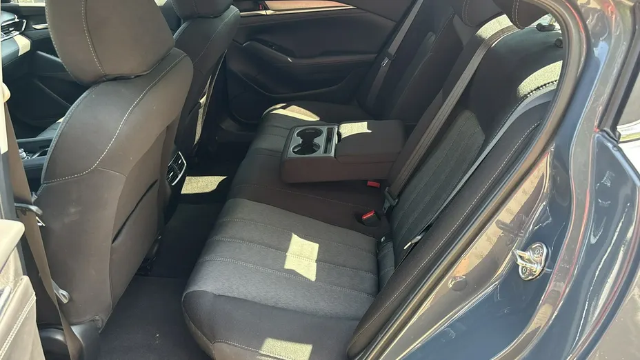 MAZDA 6 -