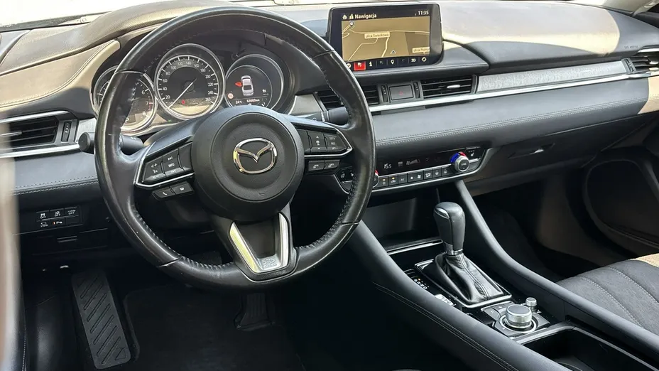 MAZDA 6 -