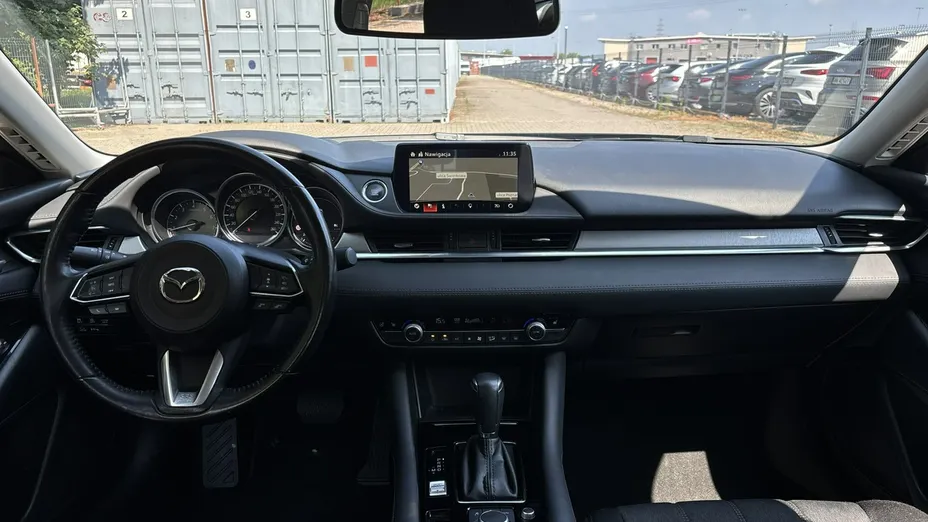 MAZDA 6 -