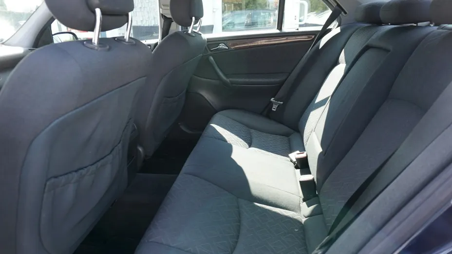 MERCEDES-BENZ C Klasa -