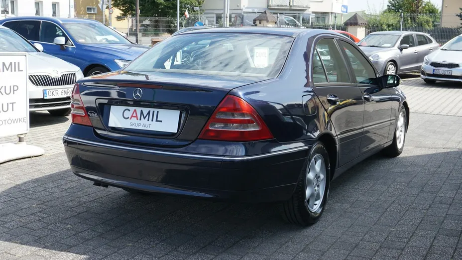 MERCEDES-BENZ C Klasa -