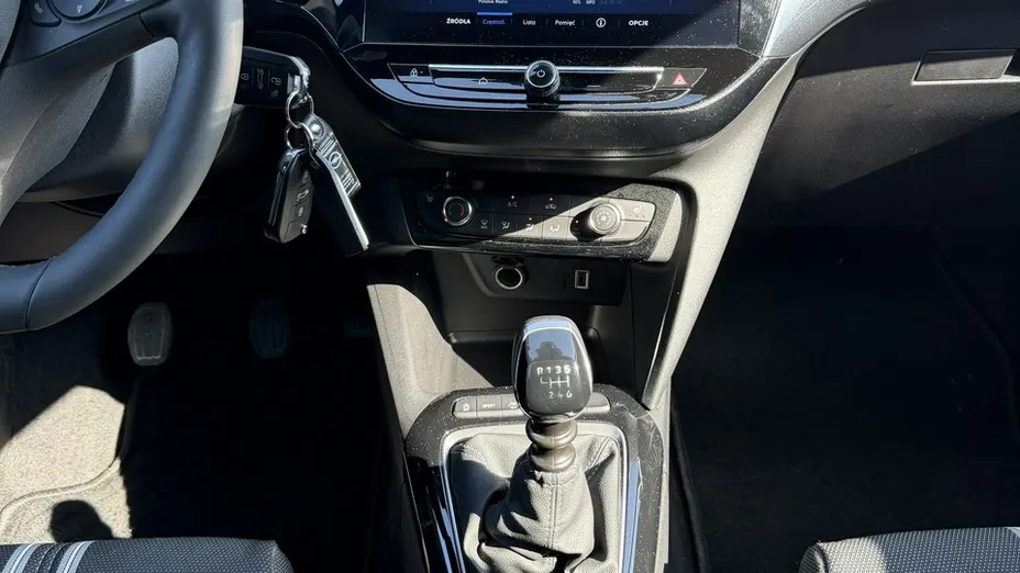 OPEL Corsa -