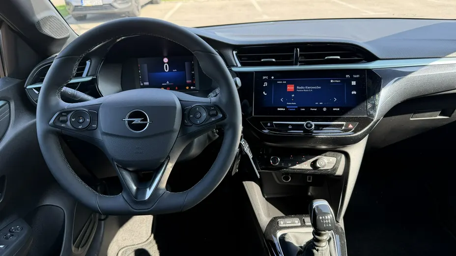 OPEL Corsa -
