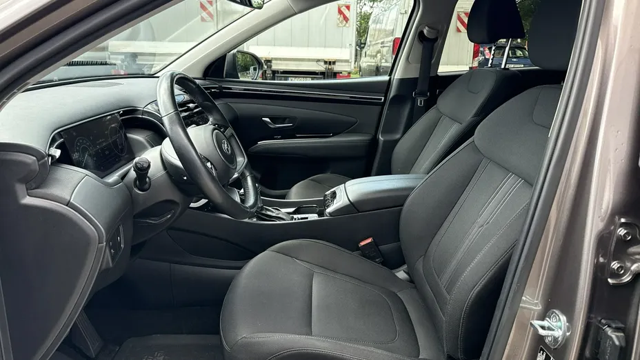 HYUNDAI Tucson -