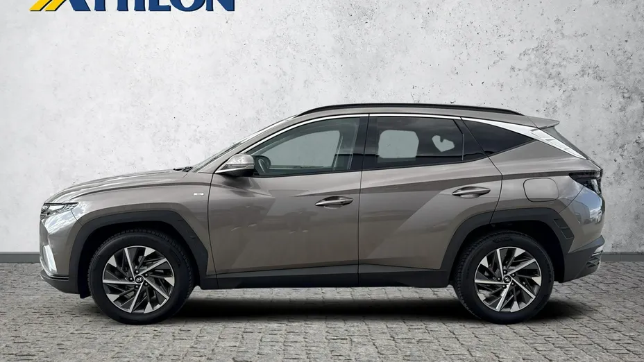 HYUNDAI Tucson -
