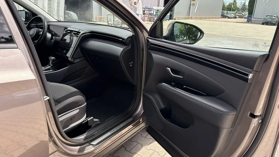 HYUNDAI Tucson -