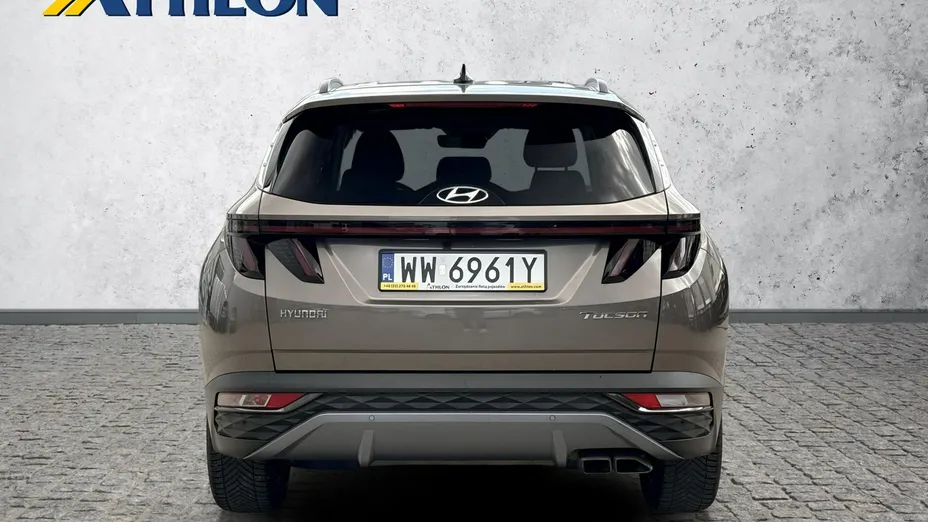 HYUNDAI Tucson -