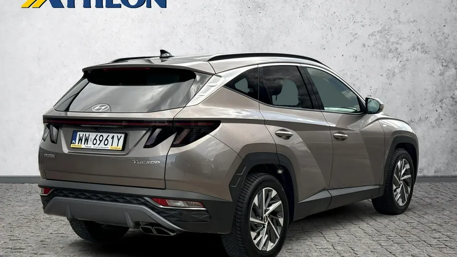 HYUNDAI Tucson -