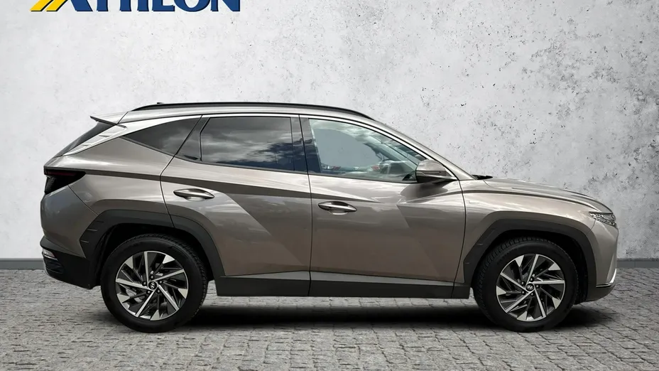 HYUNDAI Tucson -