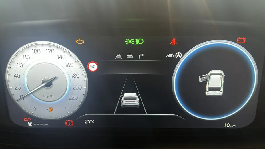 HYUNDAI i20 -