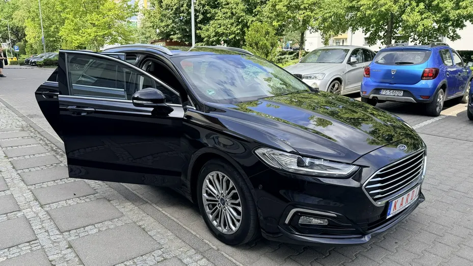 FORD Mondeo -