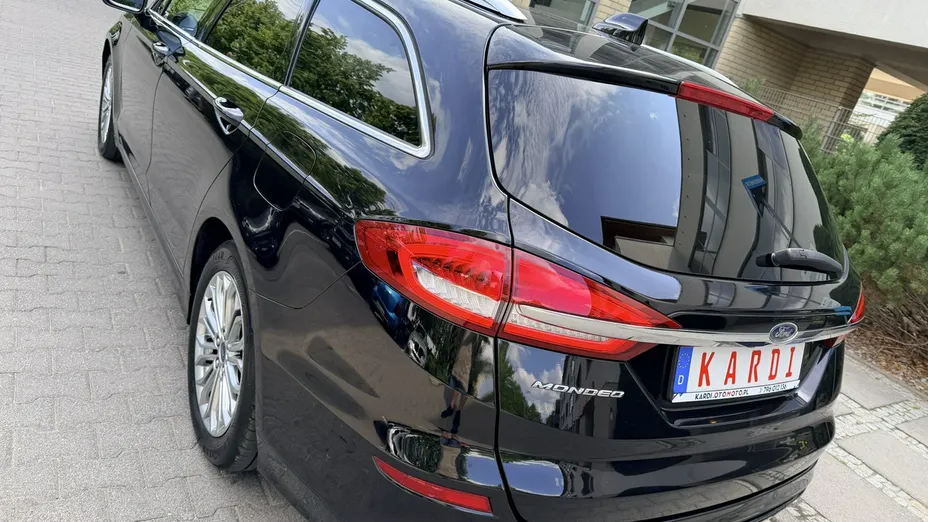 FORD Mondeo -