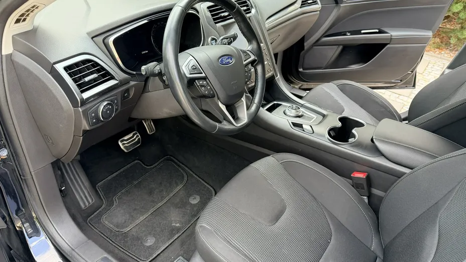 FORD Mondeo -