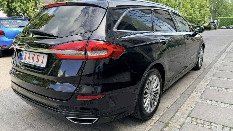 FORD Mondeo -
