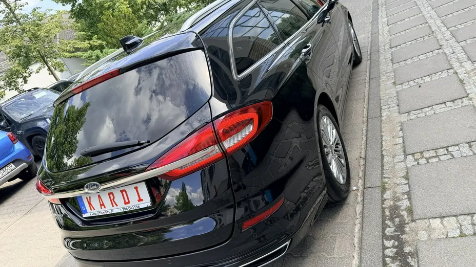 FORD Mondeo -
