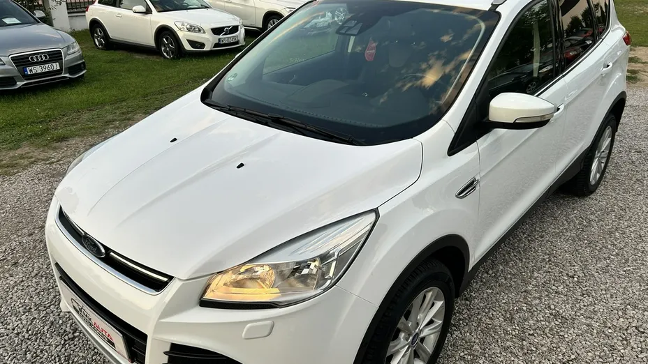 FORD Kuga -