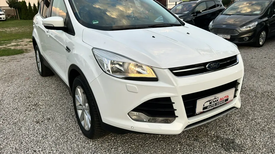 FORD Kuga -