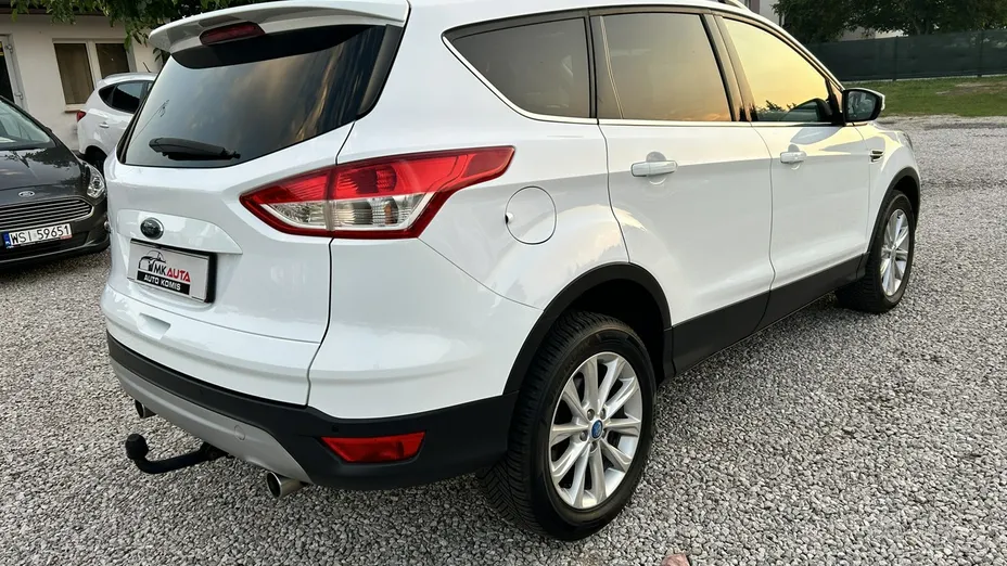 FORD Kuga -