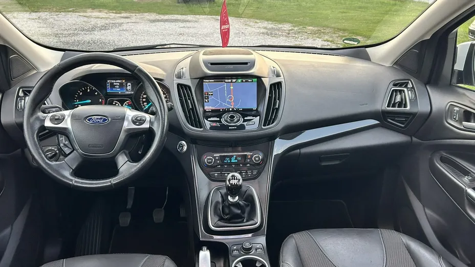 FORD Kuga -