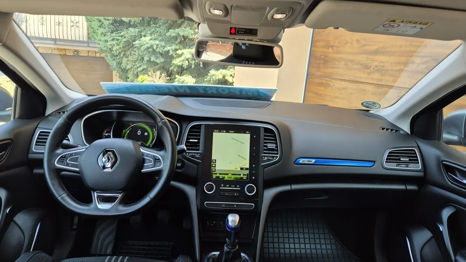 RENAULT Megane -