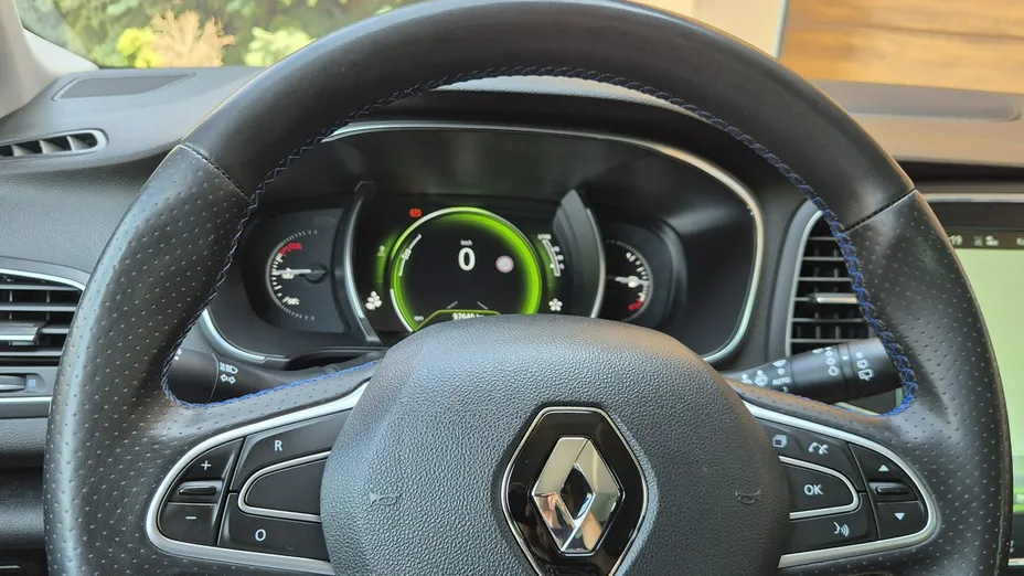 RENAULT Megane -