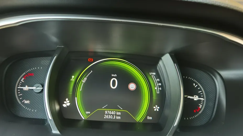 RENAULT Megane -