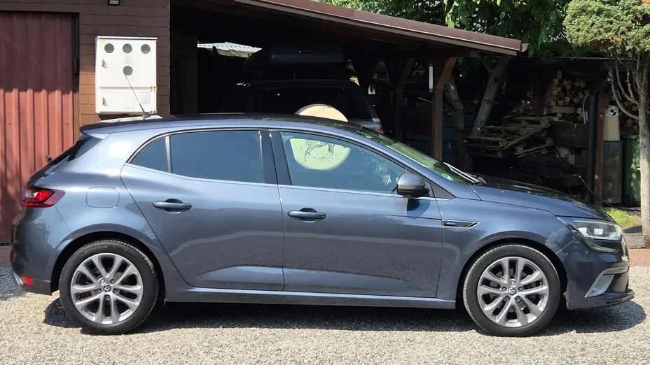 RENAULT Megane -