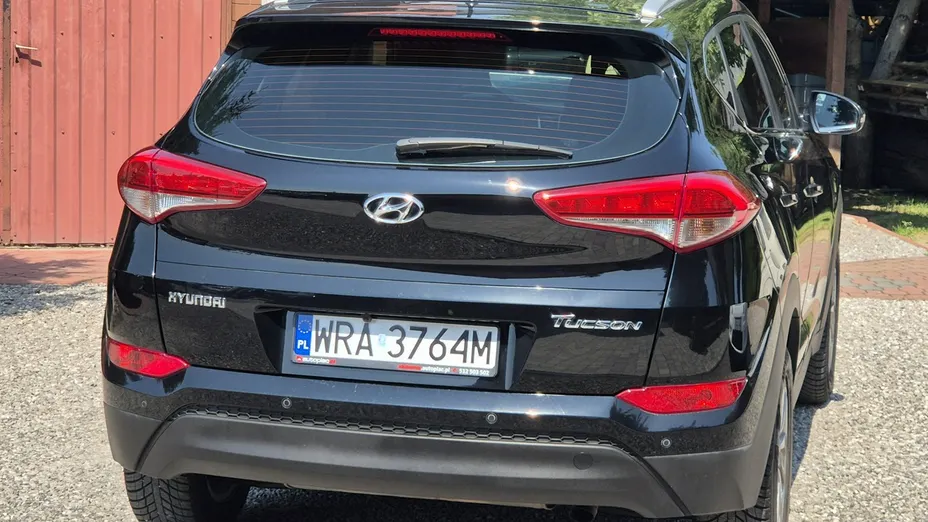 HYUNDAI Tucson -