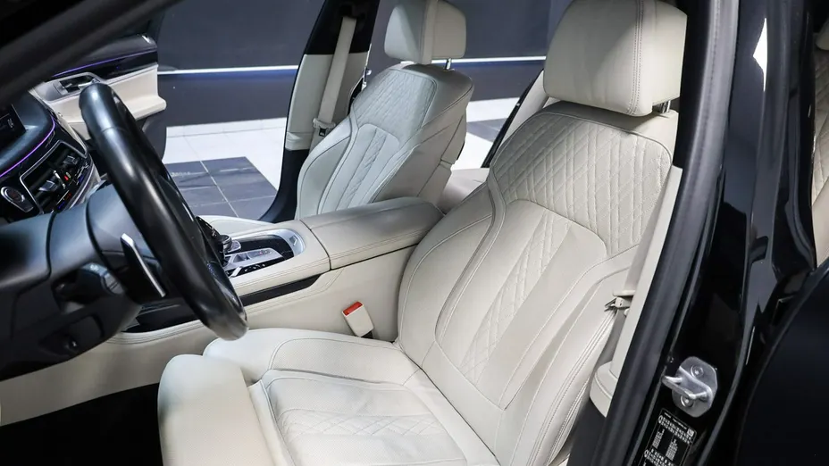 BMW Seria 7 -