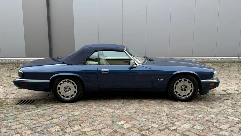 JAGUAR XJS -