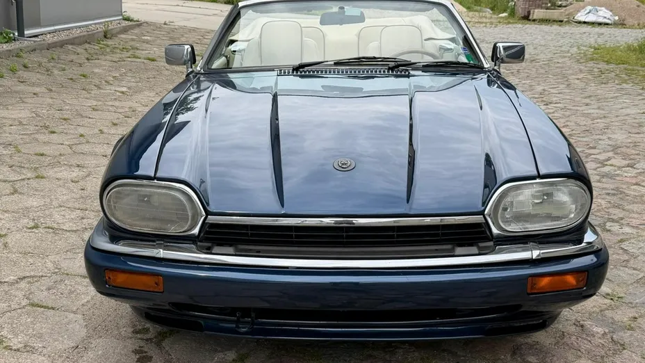 JAGUAR XJS -
