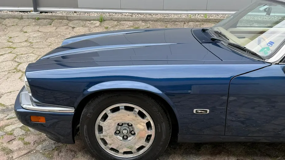 JAGUAR XJS -