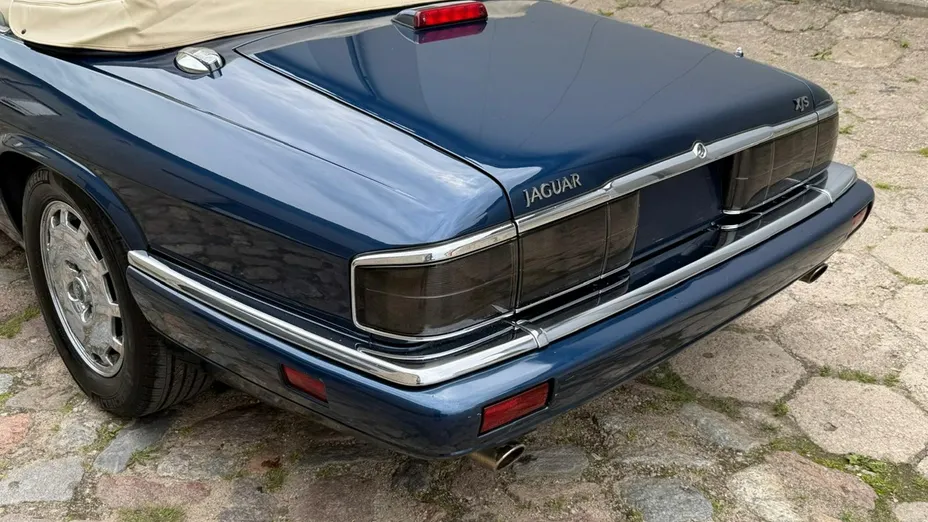 JAGUAR XJS -