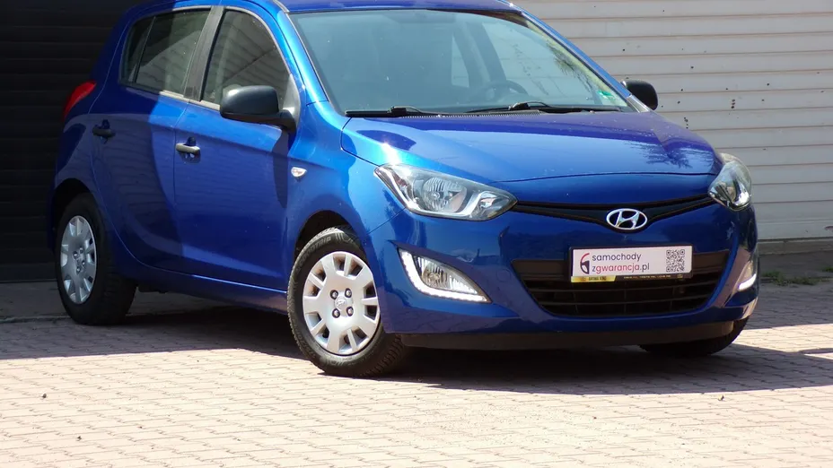 HYUNDAI i20 -