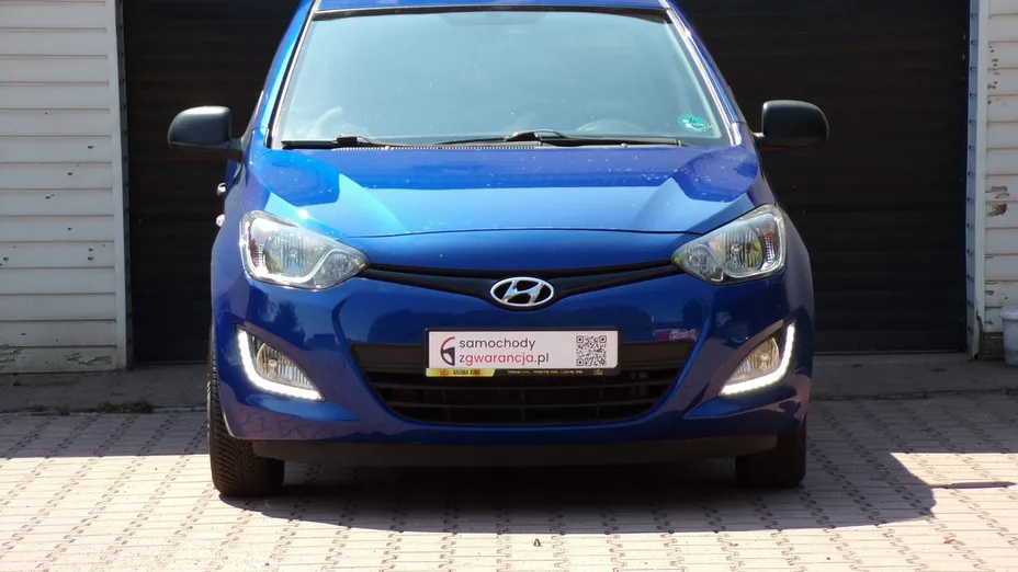 HYUNDAI i20 -