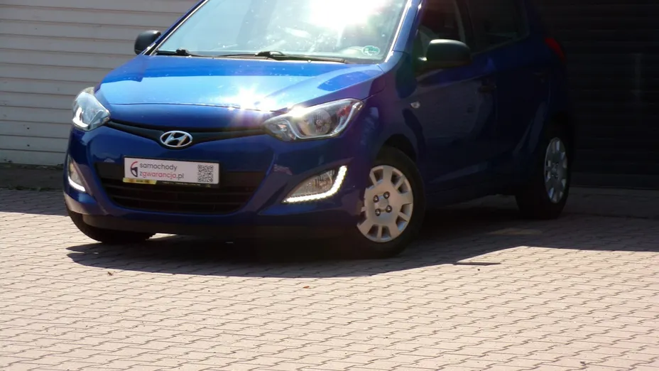 HYUNDAI i20 -
