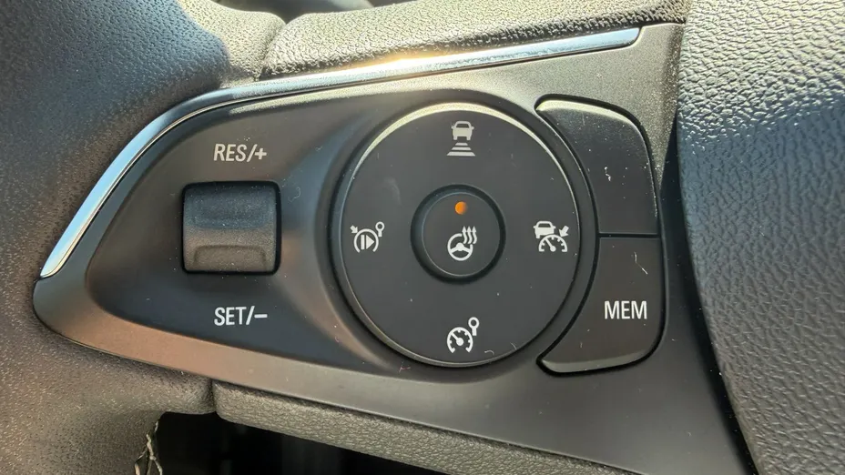 OPEL Mokka -