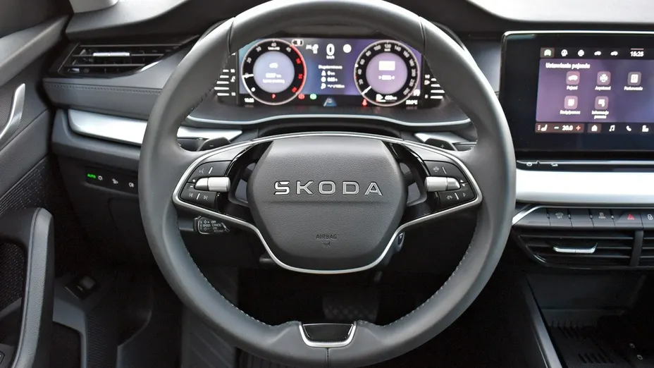 SKODA Octavia -