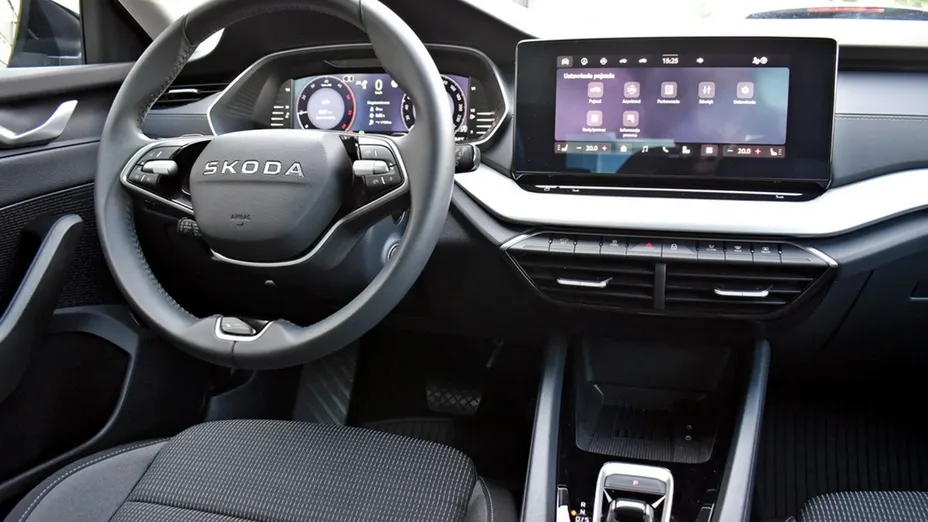 SKODA Octavia -