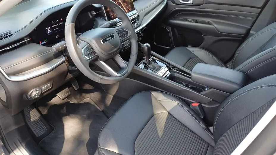 JEEP Compass -