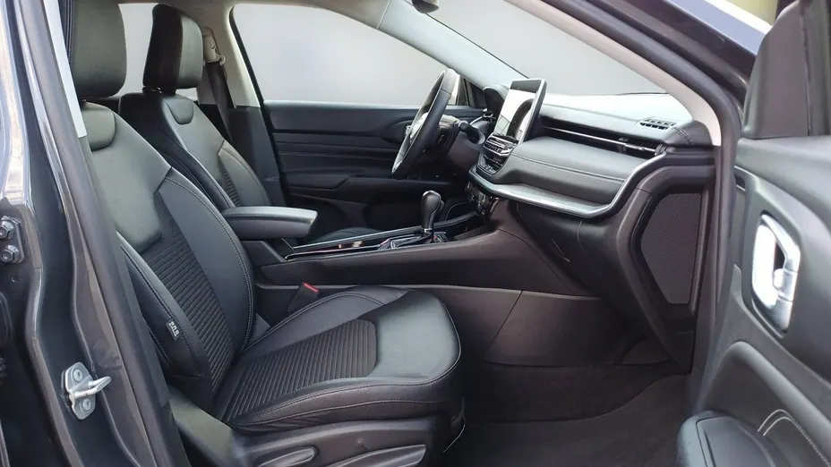 JEEP Compass -