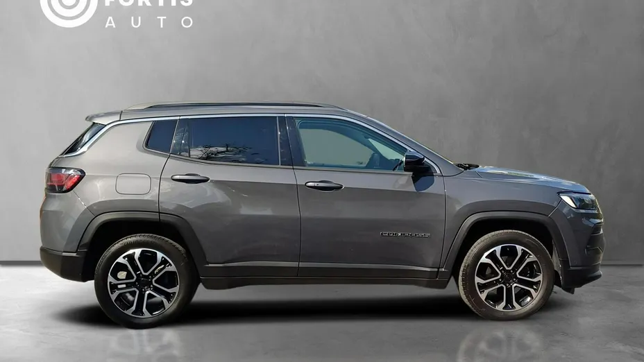 JEEP Compass -