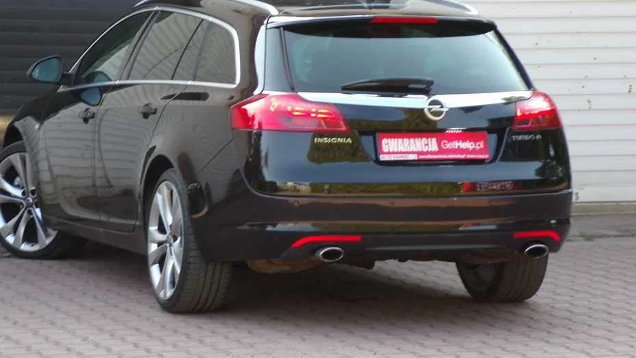 OPEL Insignia -