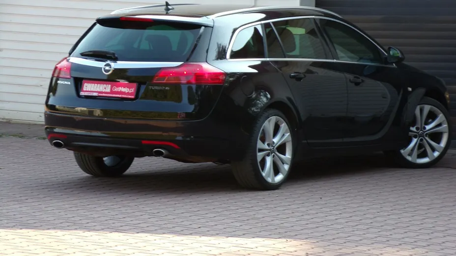 OPEL Insignia -