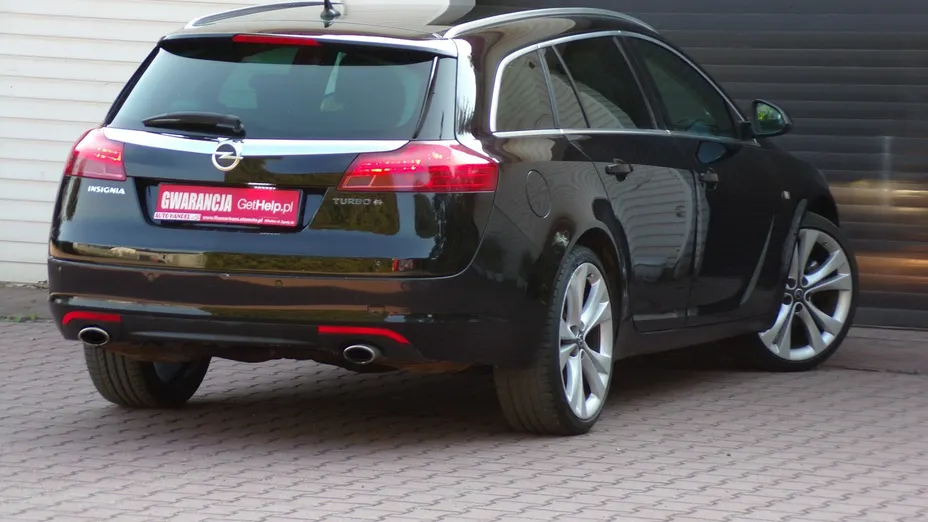 OPEL Insignia -
