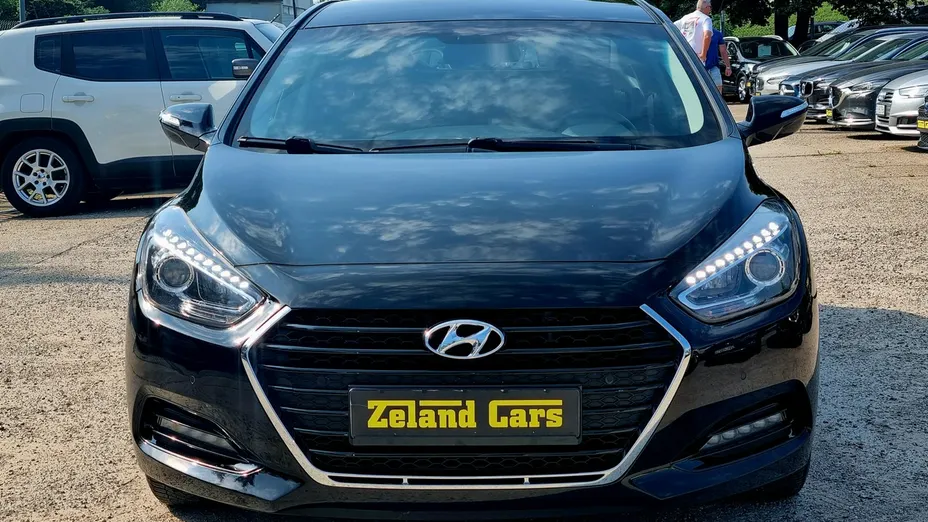 HYUNDAI i40 -
