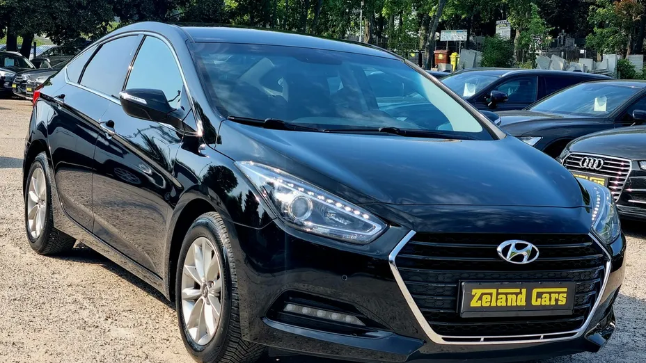 HYUNDAI i40 -
