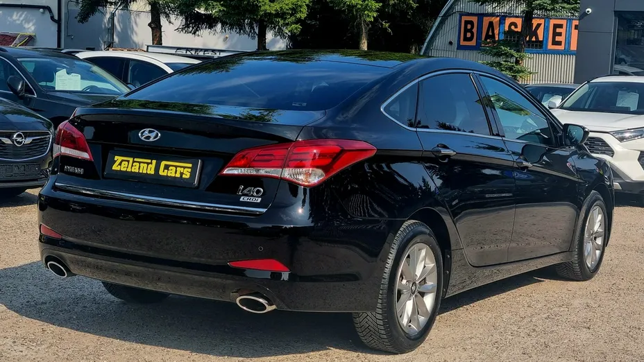 HYUNDAI i40 -